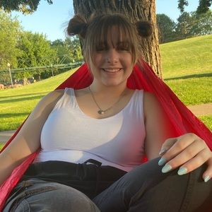 Meet your Posher, Sam